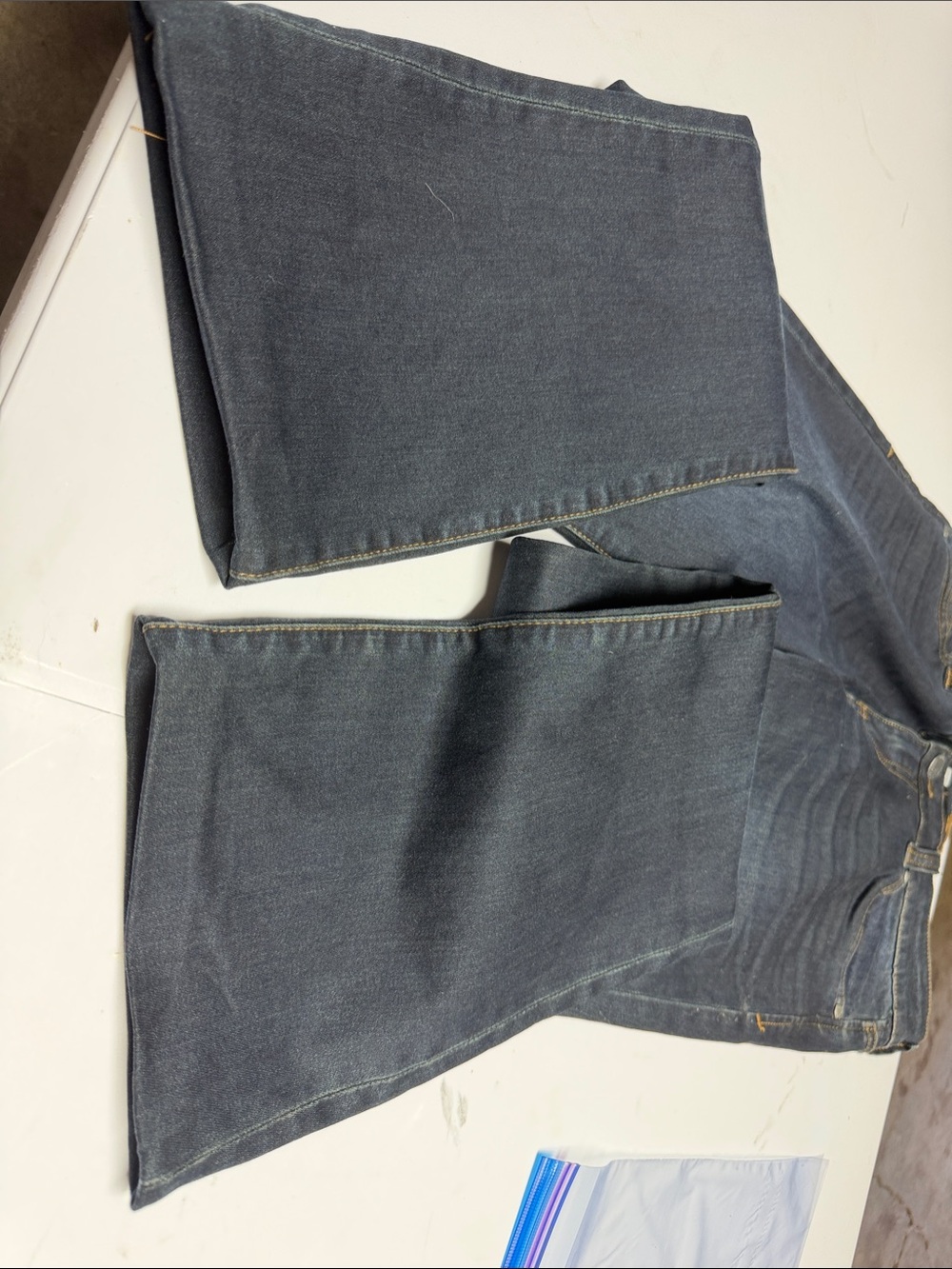 Kut from the Kloth Women's Straight Leg Jeans in Dark Blue Wash - Picture 5 of 6